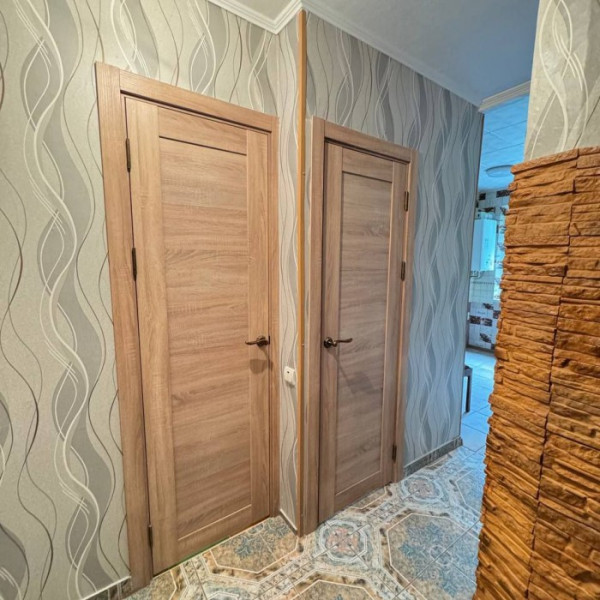 Фото Продам 2-ком квартиру на кв. Комарова