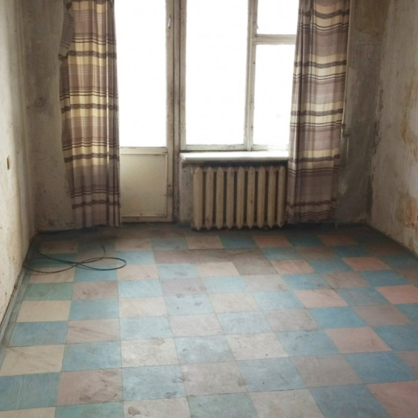 Фото № 7142 Продам 2х комн. квартиру в р-не КРК "Патизон"