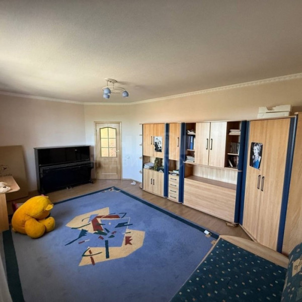 Фото Продам Дом 250м2 рн. Пингвин