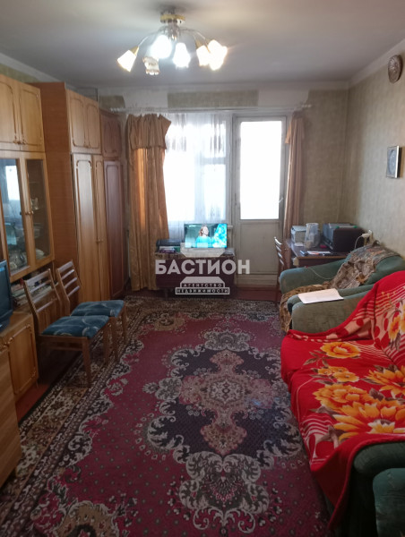 Фото 4-х комнатная квартира, квартал Мирный 8 , ID: 2165066