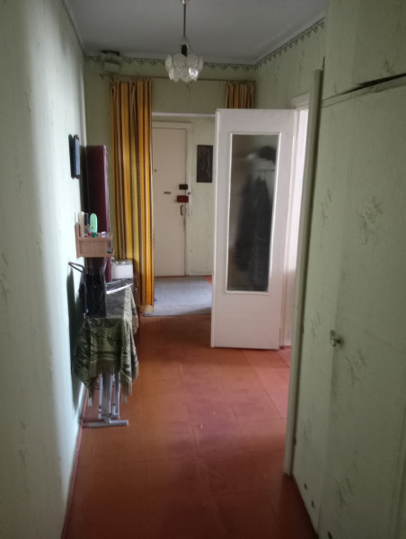 Продаётся трёхкомнатная квартира, 72,5 м²