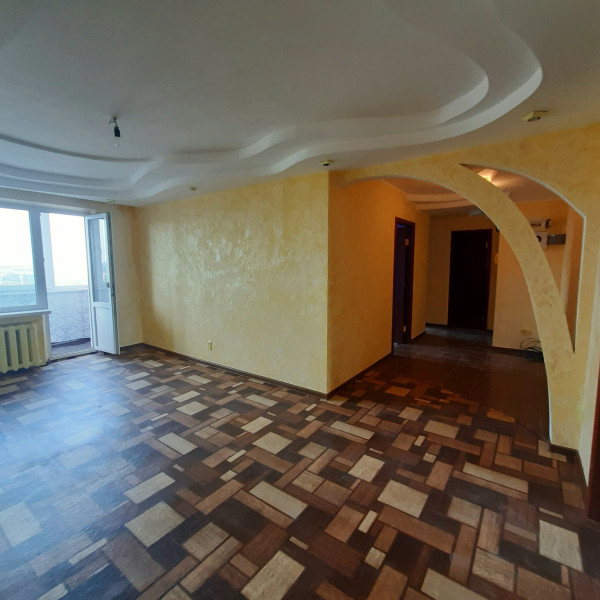 № 81 Продается 3-х комн. квартира по пр. Металлургов