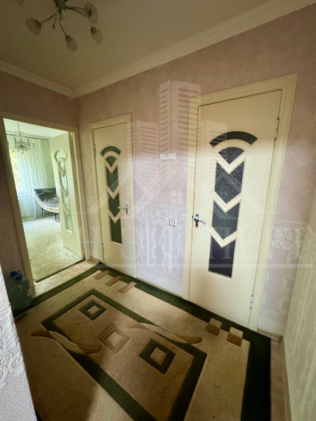 Фото Сдам 4-х комнатную квартиру на длительный срок (Стаханов, ул. Курченко)