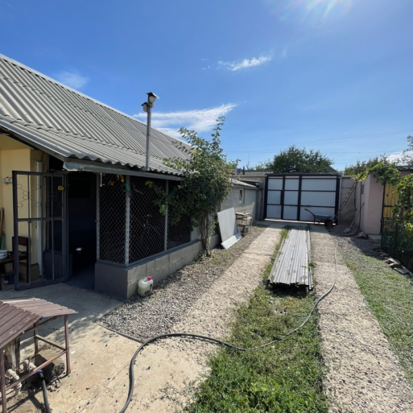 Фото Продам дом, г. Луганск (малая вергунка)