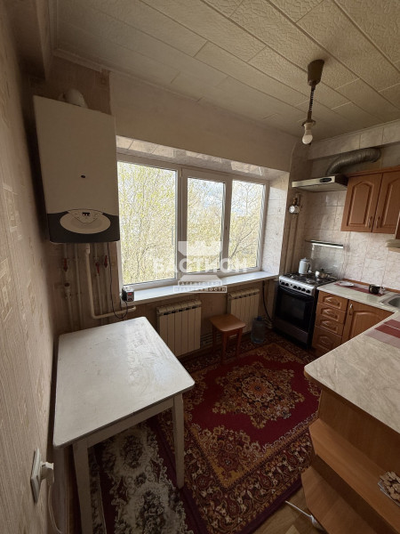 Фото Продаётся трёхкомнатная квартира, 55,4 м²