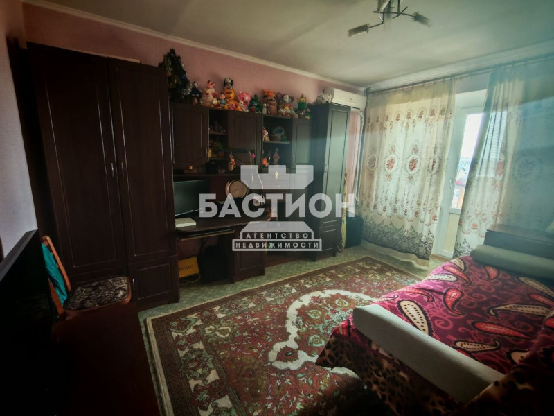 Фото 3-х комнатная квартира, улица Андрея Линёва, 91, ID:2142652