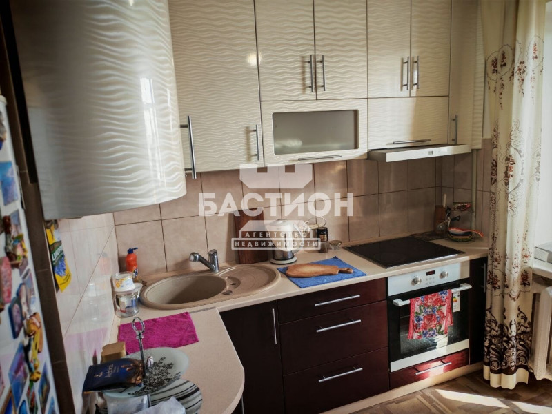 Фото 3-х комнатная квартира, улица Андрея Линёва, 91, ID:2142652