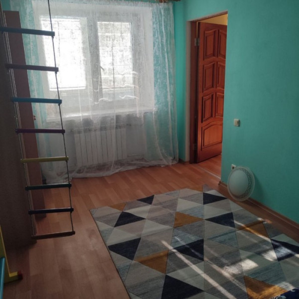 Фото Продам 3-х комнатную квартиру на ул. Советская ТЦ. Кристалл