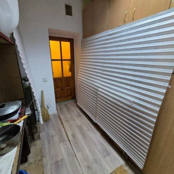 Фото Продам нежилое помещение 168 м2 в Центре г. Луганск