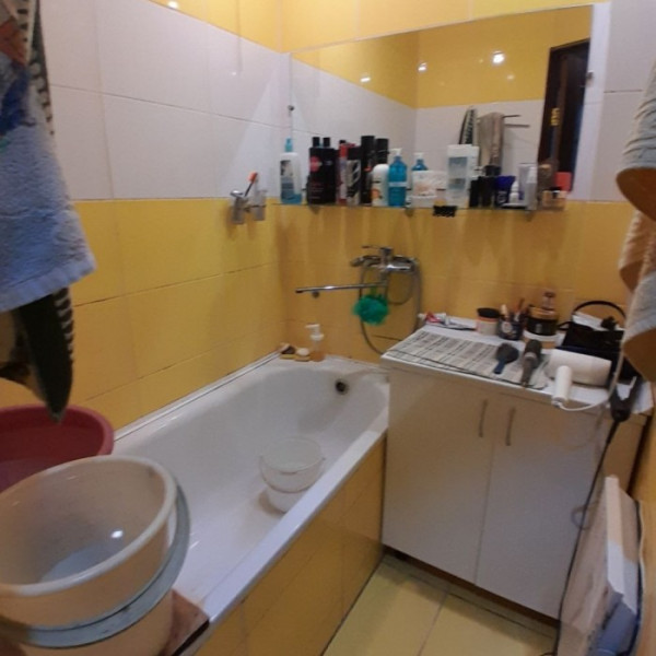 Фото № 6756 Продам 3х комн. квартиру в р-не маг. "Айсберг"