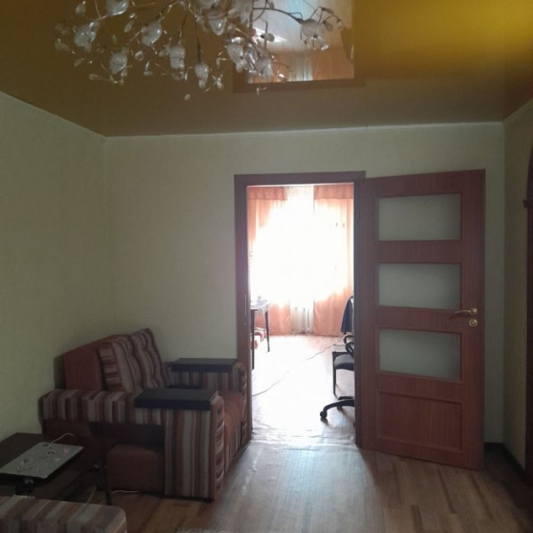 Фото № 6756 Продам 3х комн. квартиру в р-не маг. "Айсберг"