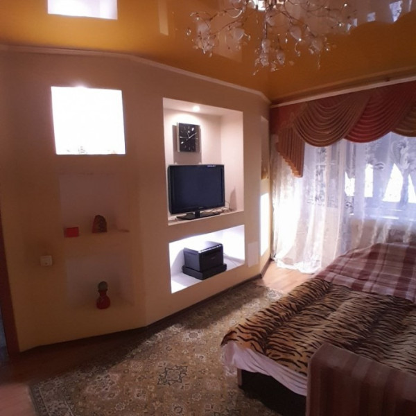 Фото № 6756 Продам 3х комн. квартиру в р-не маг. "Айсберг"