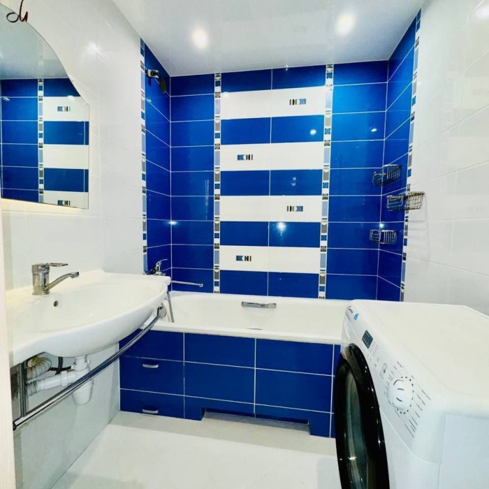 Фото Продам 4-х комн квартиру на кв. Заречный