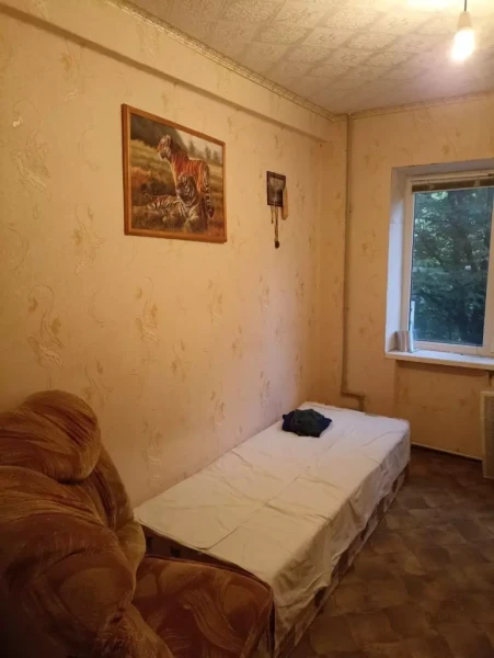 2-к квартира с автономным отоплением г. Алчевск #986