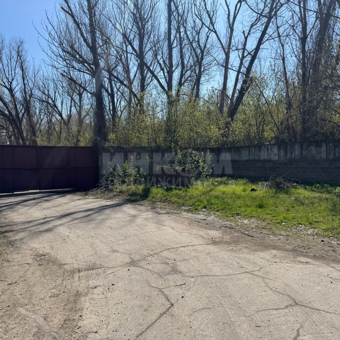 Фото Продам/Сдам базу в г Луганск район Гаевого