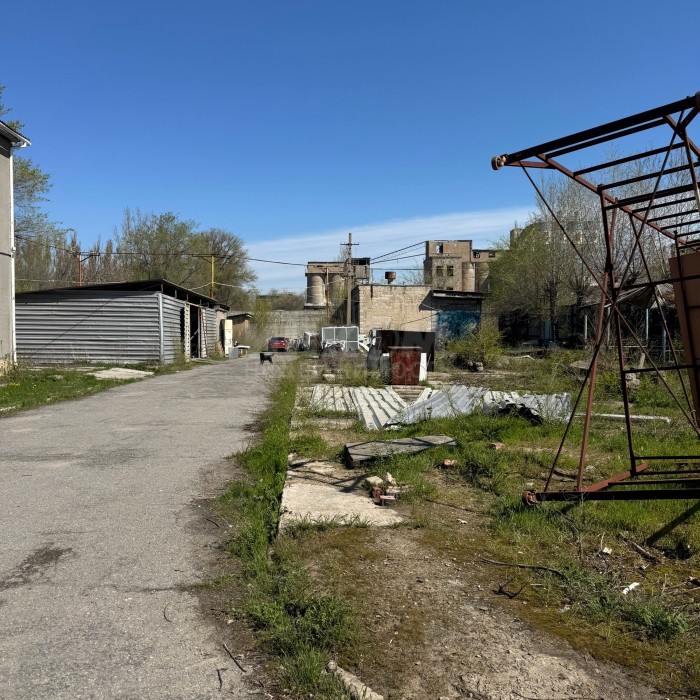 Фото Продам/Сдам базу в г Луганск район Гаевого