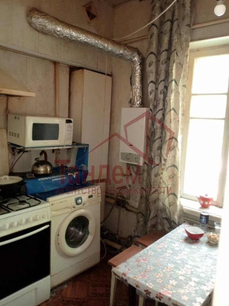 Фото Трёхкомнатная квартира в центре Луганска - Объект №405