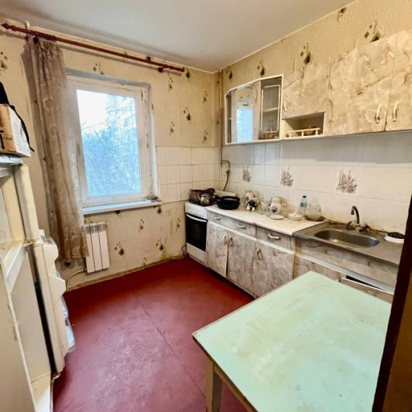 Фото Продам 1-к квартиру на 1-м Микрорайоне