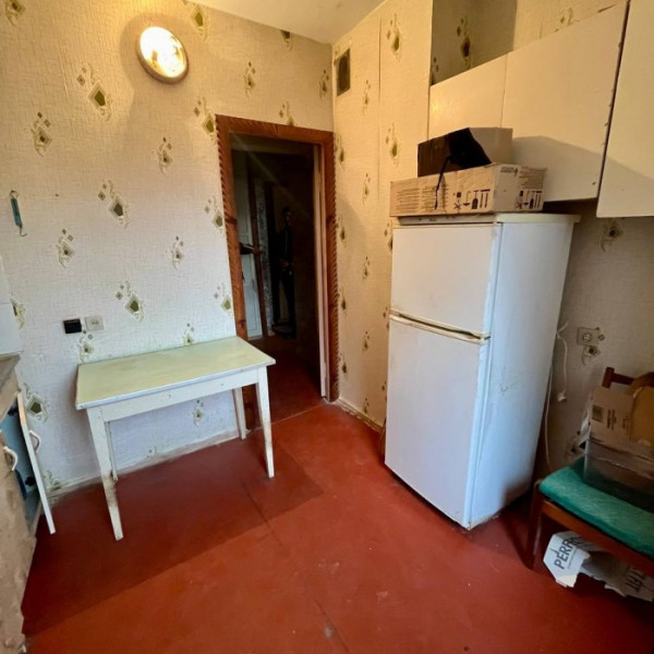 Фото Продам 1-к квартиру на 1-м Микрорайоне