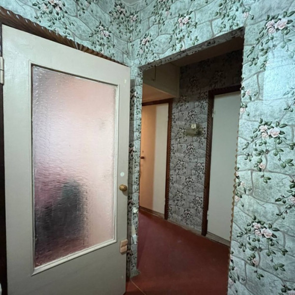 Фото Продам 1-к квартиру на 1-м Микрорайоне