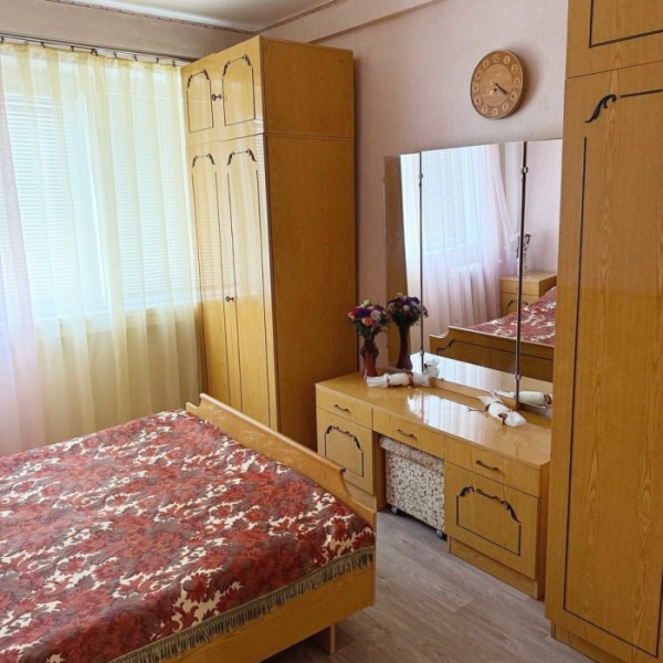 Фото № 6723 Продам 2х комн. квартиру в р-не СШ № 7