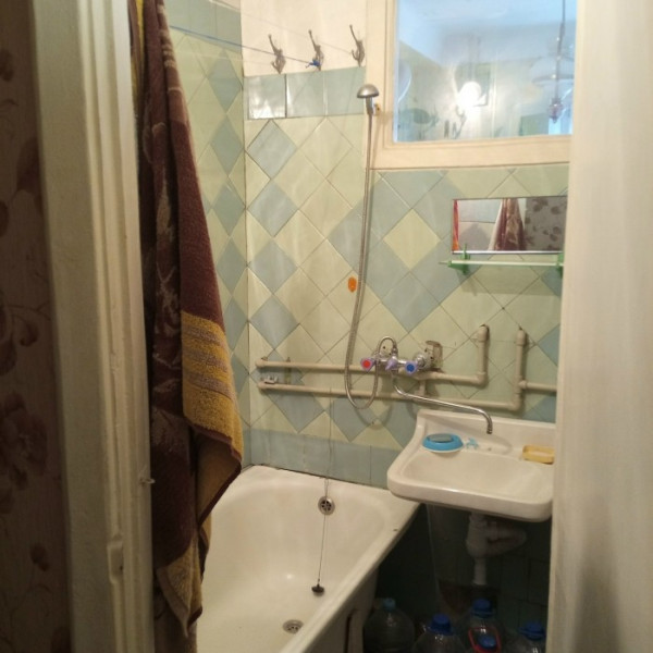 Фото № 6723 Продам 2х комн. квартиру в р-не СШ № 7