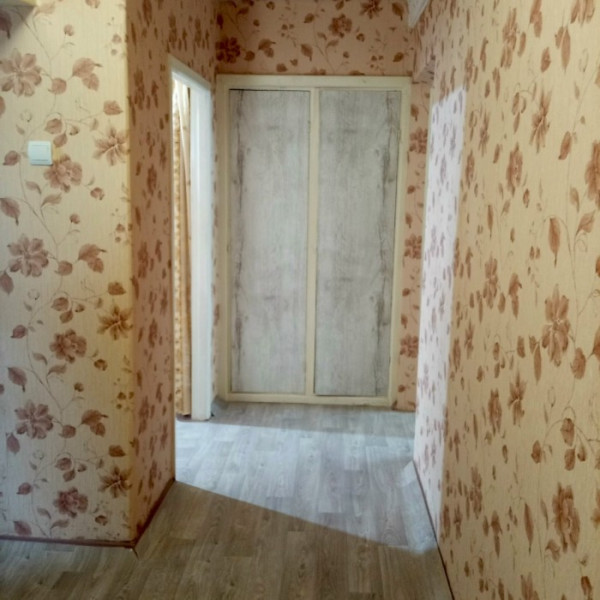 Фото № 6723 Продам 2х комн. квартиру в р-не СШ № 7