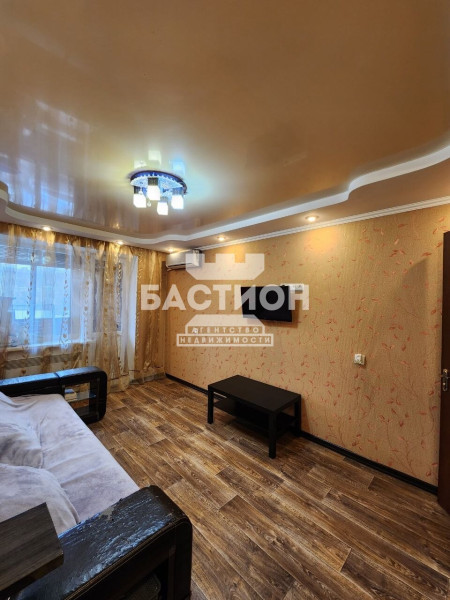 2-комнатная квартира, квартал Гаевого 21, id: 2087810