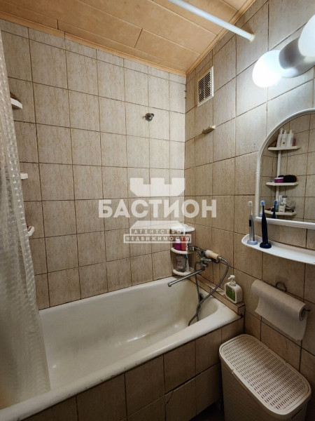 Фото 2-комнатная квартира, квартал Гаевого 21, id: 2087810