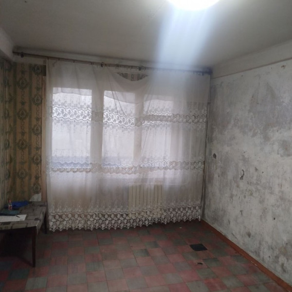 Фото № 7089 Продам 4х комн. квартиру в р-не ТРЦ "Столица"