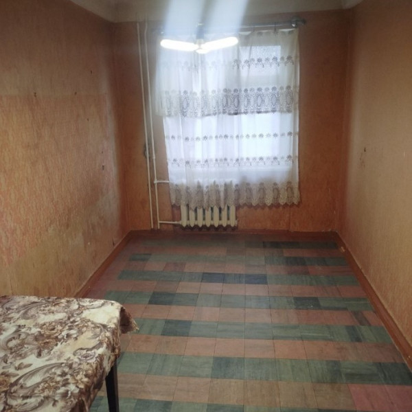 Фото № 7089 Продам 4х комн. квартиру в р-не ТРЦ "Столица"