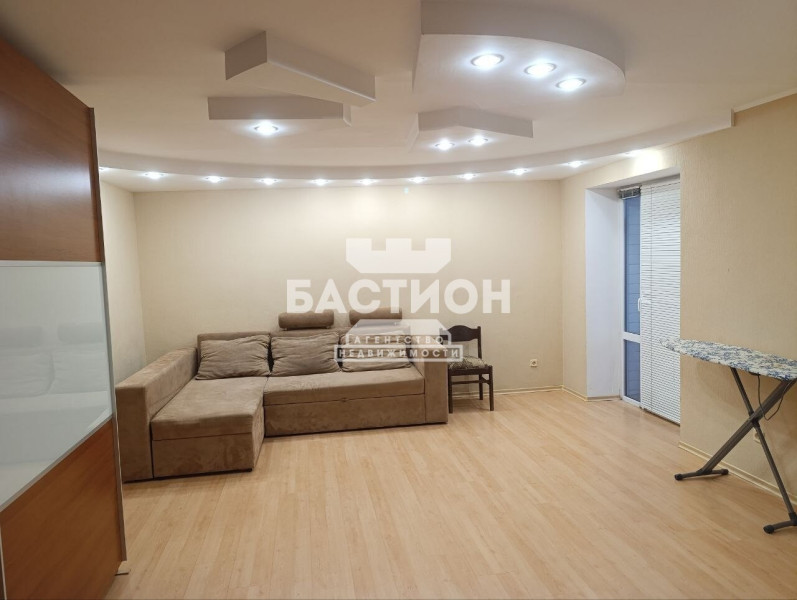 Фото 3-х комнатная квартира, улица Градусова , 4А ID:2086772