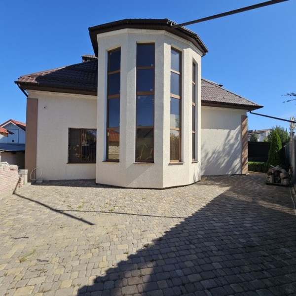 Фото Продам 2-х этажный дом в г. Луганск район ДК Строителей