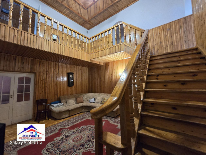 Фото Двухэтажный дом в поселке Хрящеватое