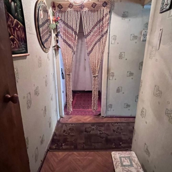 Фото Продам 2-х комнатную квартиру на кв. Солнечный