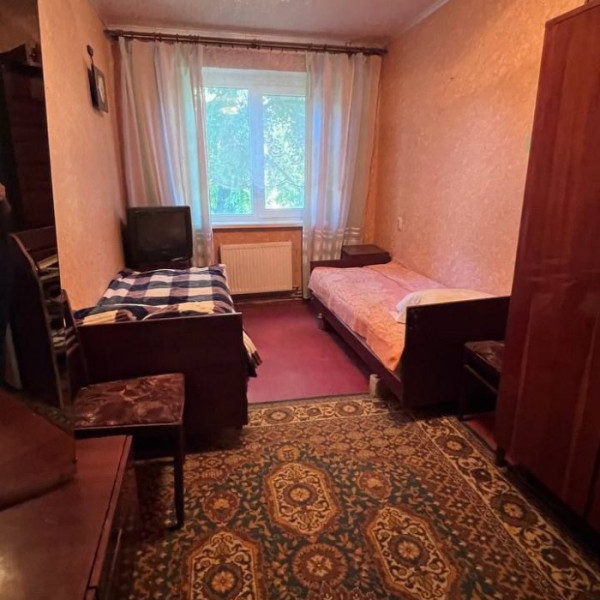 Фото Продам 2-х комнатную квартиру на кв. Солнечный