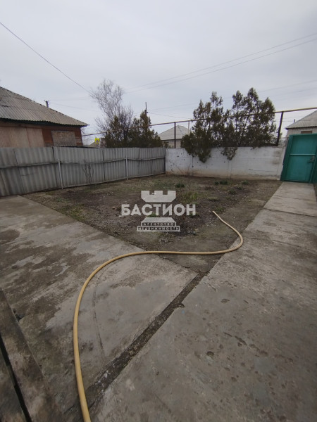 Фото Дом, Россия муниципальный округ Станично Луганское , улица Букаева ID:2087825