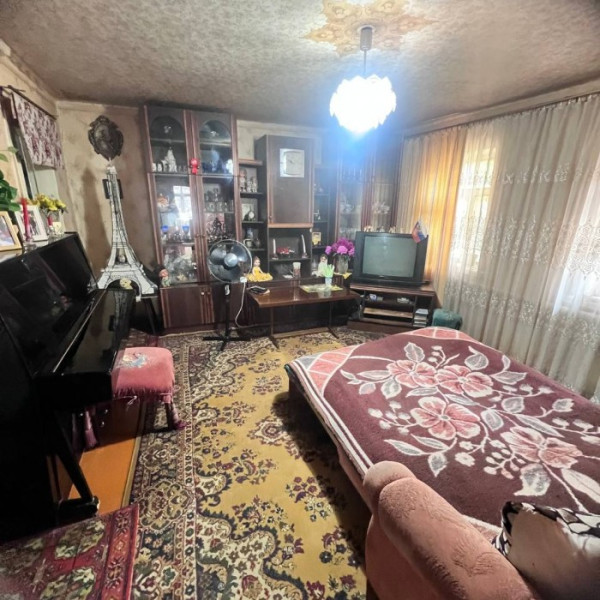Фото Продам уютный дом и флигель р-н Владимирского собора