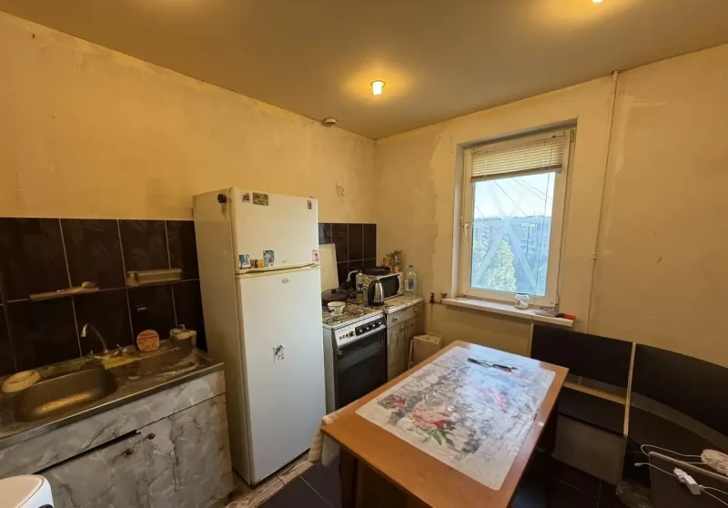 Продаётся трёхкомнатная квартира, 69,8 м²