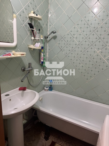 Фото 2-комнатная квартира, городской округ Луганск, поселок городского типа Юбилейное, квартал Шахтёрский , 5, ID: 2190345