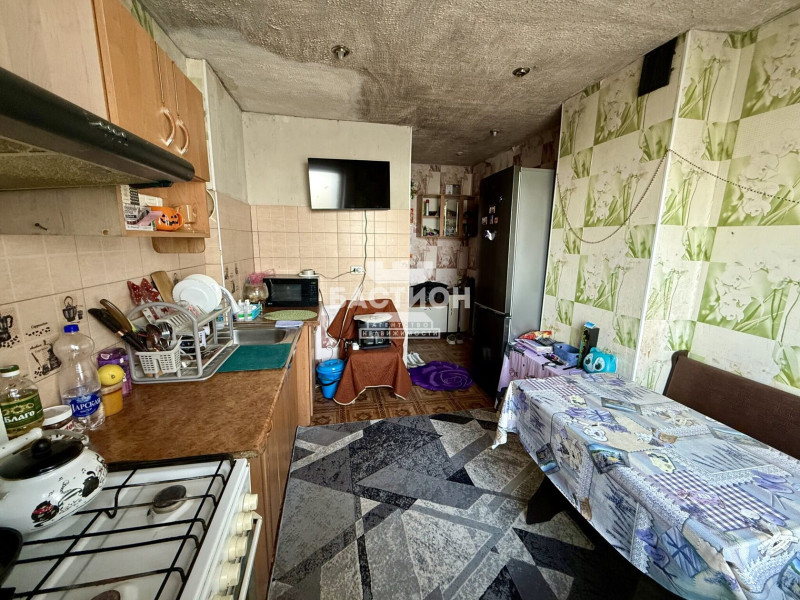 Фото 3-х комнатная квартира,квартал Героев Сталинграда, 16 ID:2145254