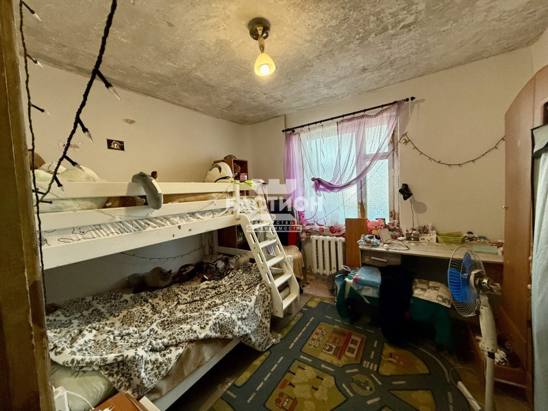 Фото 3-х комнатная квартира,квартал Героев Сталинграда, 16 ID:2145254