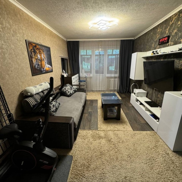 Продам 2-х комнатную квартиру кв. Шевченко