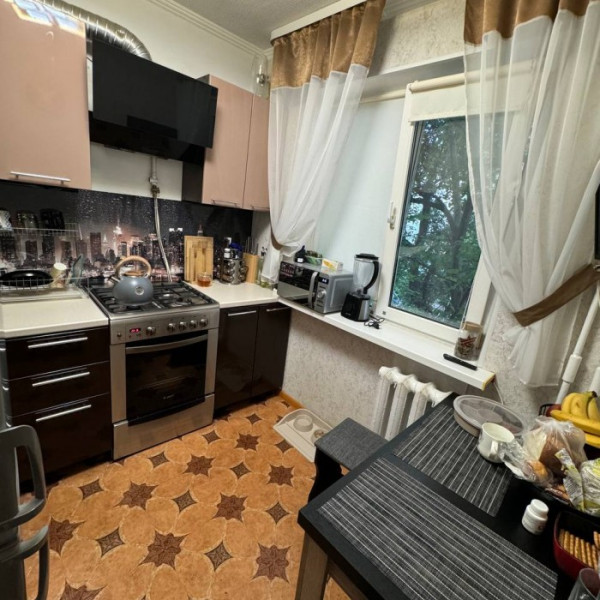 Фото Продам 2-х комнатную квартиру кв. Шевченко