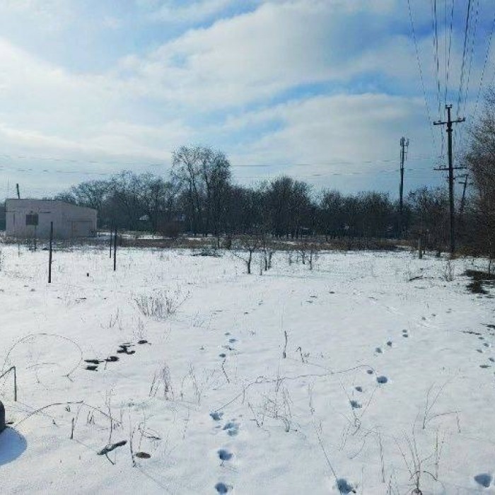 Фото Продам участок земли 8,7 соток Луганск, Тельмана, ул. Старобельская 37Б (ориентировочные координаты на карте 48. 506614, 39. 299847 р- н Школы №31)