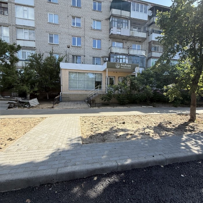 Фото Продам Магазин в Станице Луганской, (кв. Молодежный) площадью 87м2