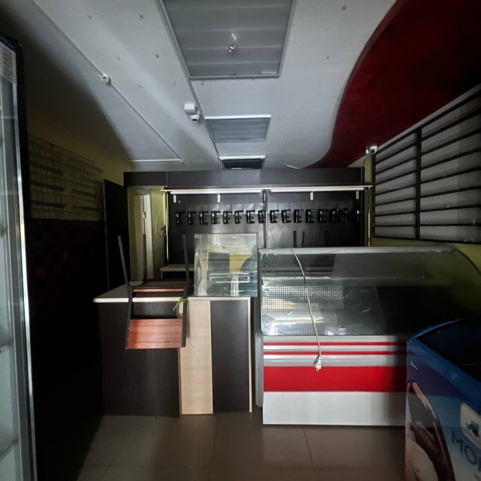 Фото Продам Магазин в Станице Луганской, (кв. Молодежный) площадью 87м2