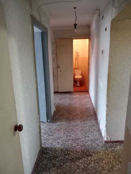 Продаётся 4-комнатная квартира, 84 м²