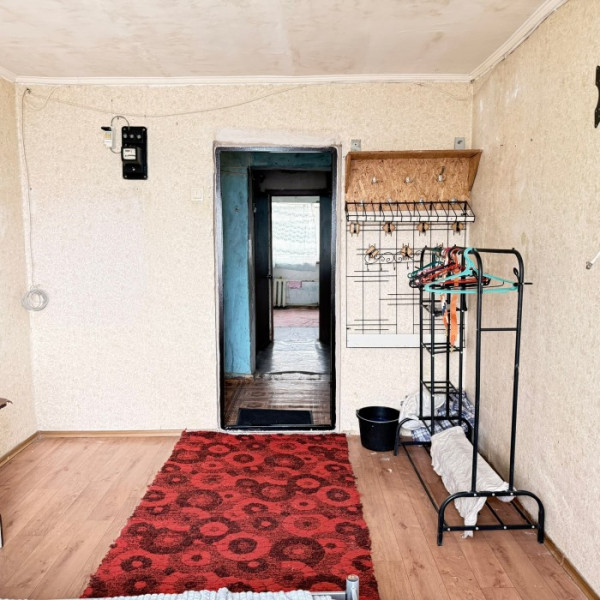 Фото Продам 1к в коммунальной квартире в г Луганск р-н ресторана "Корона"