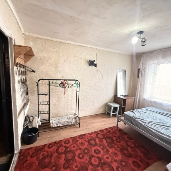 Фото Продам 1к в коммунальной квартире в г Луганск р-н ресторана "Корона"